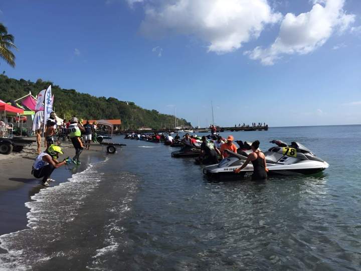 Avant-course jets ski Martinique