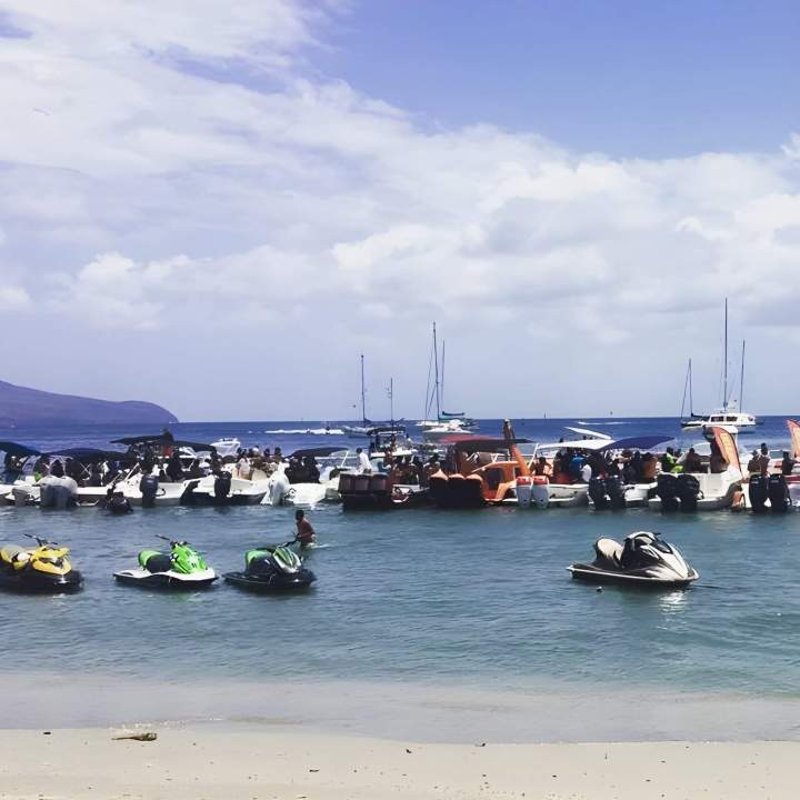Découverte des îles des Caraïbes