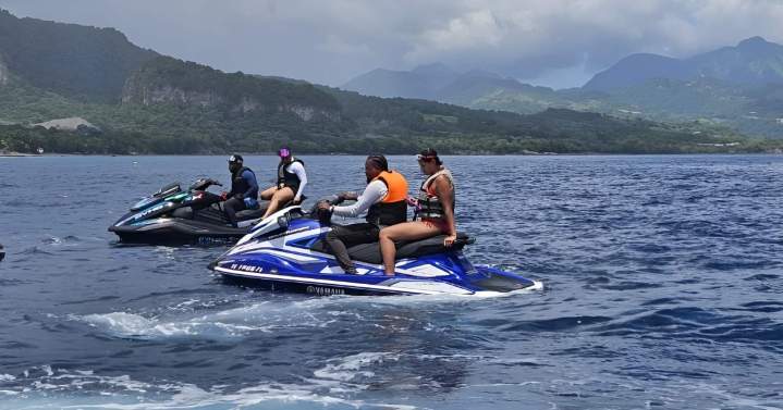 Plaisir nautique en jets ski Martinique